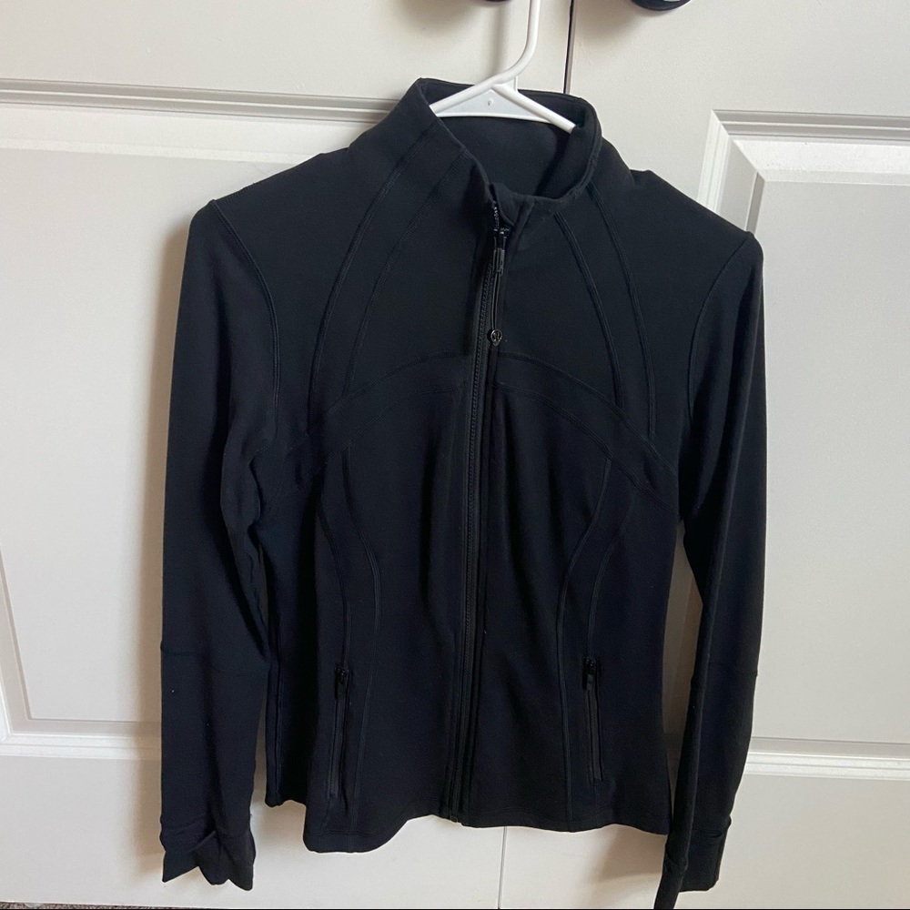 NWOT Black Lululemon Define Jacket. Size 8